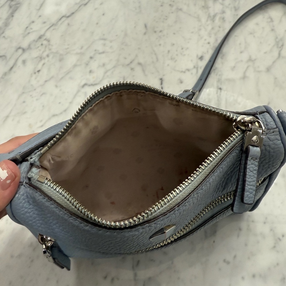 ❤️SOLD❤️ Kate Spade Light Blue Leather Crossbody Purse - Picture 6 of 6